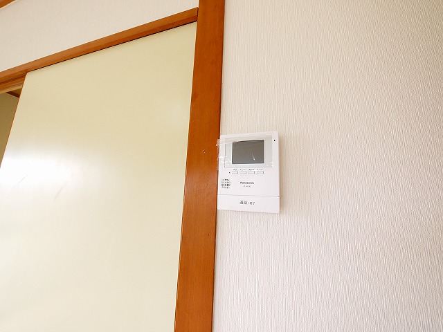 セキュリティ　モニター付きインターホン