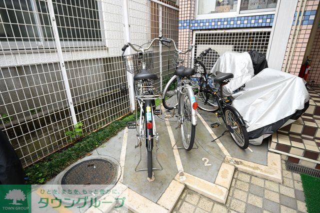 駐車場　駐輪場