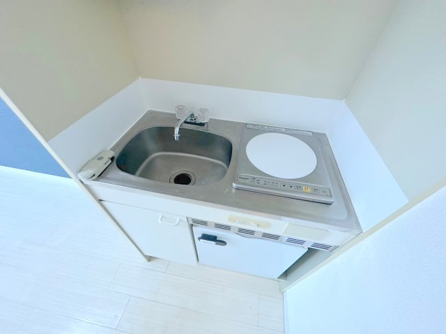 キッチン　ＩＨコンロなのでお掃除らくらく