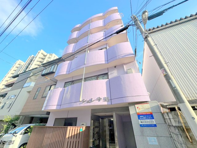 建物外観　オシャレな外観は毎日帰ってくるのが楽しくなりそうです。