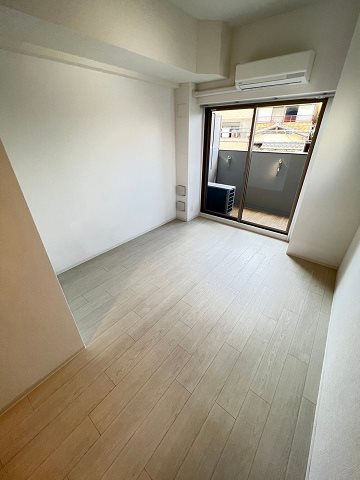 居室・リビング　居間です