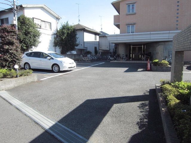 駐車場　★駐車場です★