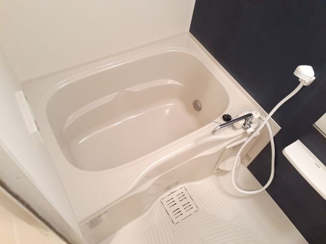 バス・シャワールーム　きれいなお風呂です