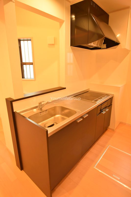 キッチン　※別部屋参考写真※
