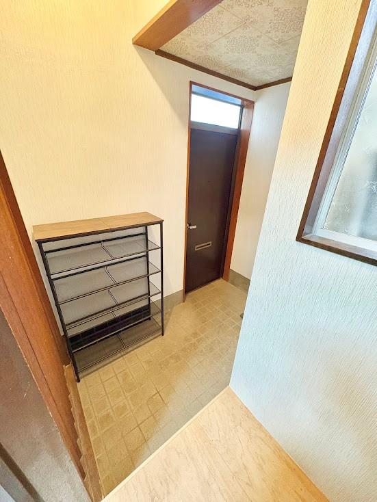 玄関　明るい玄関がお出迎え
