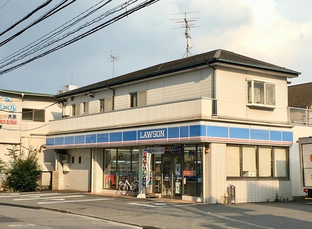 コンビニ　ローソン 西大泉一丁目店（コンビニ）まで415m