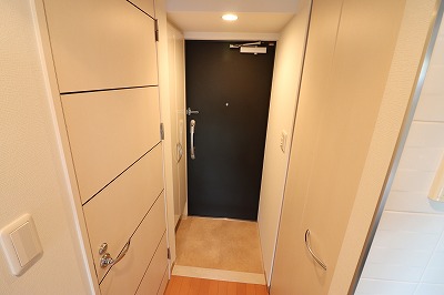 玄関　落ち着いた玄関です