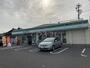 コンビニ　ファミリーマート中村東宿町店（コンビニ）まで240m