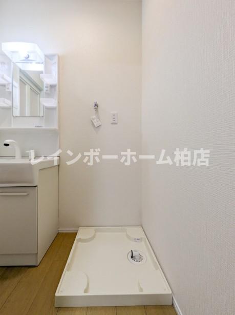 その他設備　室内洗濯機置き場です