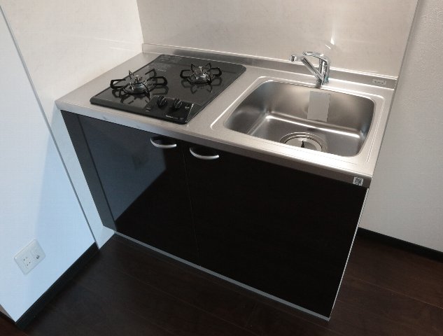 キッチン　2口ガスコンロのシステムキッチンです