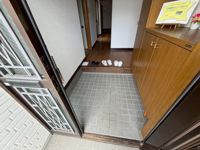 玄関　大谷町貸家