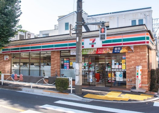 コンビニ　セブン-イレブン 上目黒５丁目店（コンビニ）まで316m