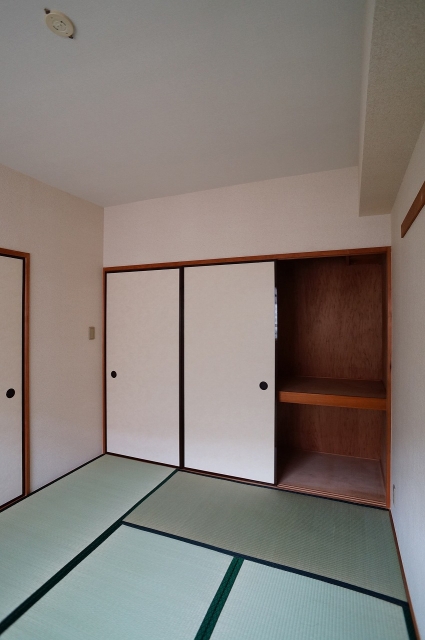 収納　押入れ収納前回募集時の写真です