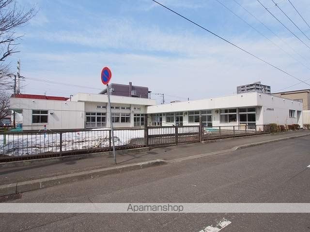 幼稚園・保育園　美園保育園（幼稚園・保育園）まで300m