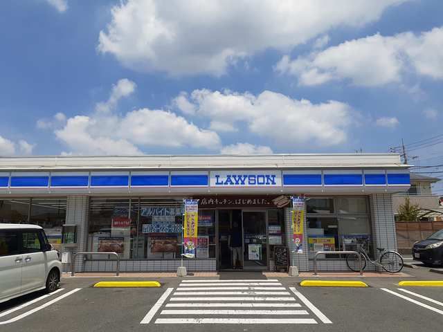 コンビニ　ローソン佐和駅西店（コンビニ）まで143m