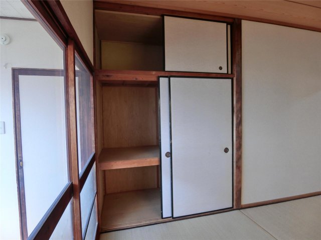 収納　天袋付き！たっぷりと収納できる押入れ！