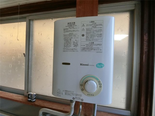 その他設備　すぐにお湯が使えて便利な湯沸かし器付き♪