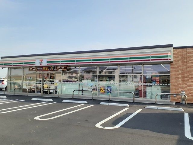コンビニ　セブンイレブン津島埋田3丁目店（コンビニ）まで367m