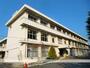 小学校　牛久市立第二小学校（小学校）まで142m
