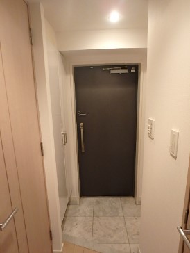 玄関　玄関