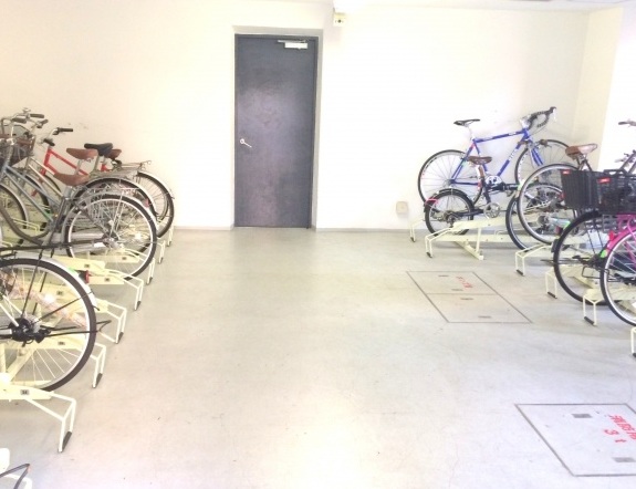 駐車場　駐輪場