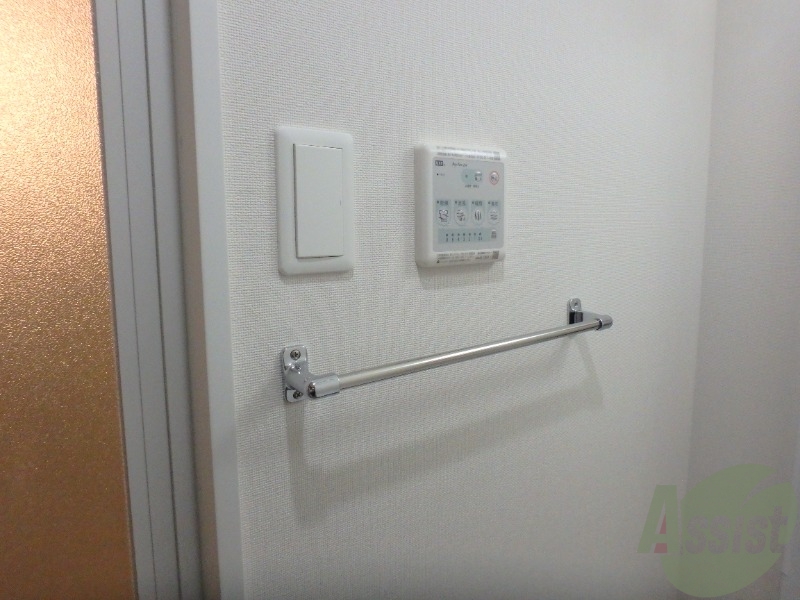その他設備　浴室乾燥機つきです、梅雨の時期の味方ですね