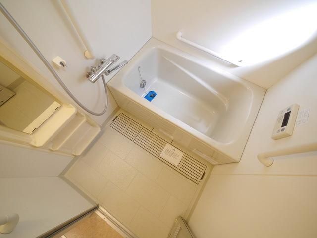 バス・シャワールーム　同タイプ別部屋写真