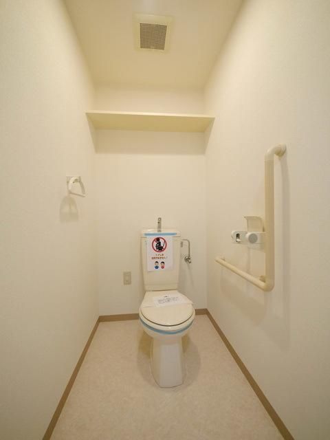 トイレ　同タイプ別部屋写真