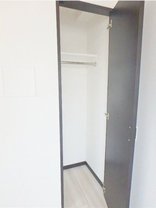 収納　同タイプの別部屋の写真です