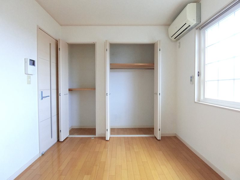 その他部屋・スペース　洋室5.5帖　クローゼット付
