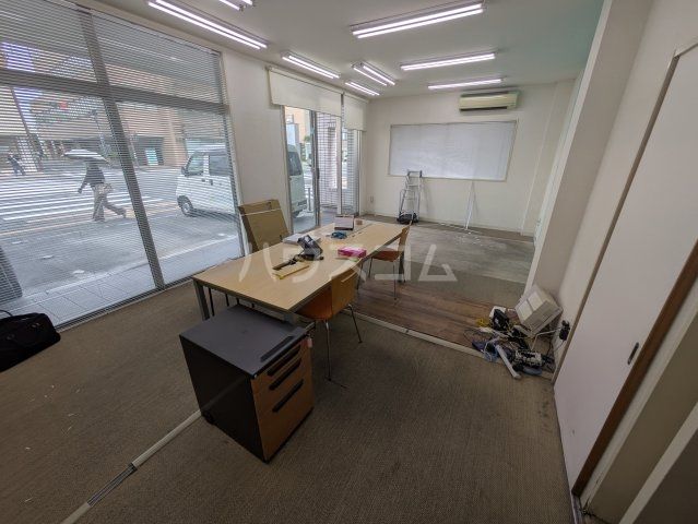 森下様貸店舗の内装写真