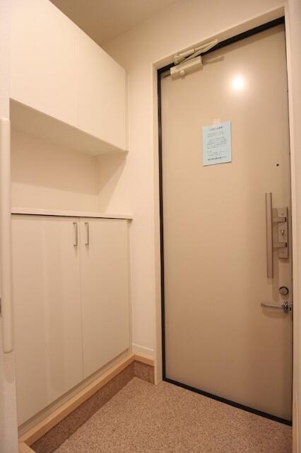 玄関　明るい玄関です