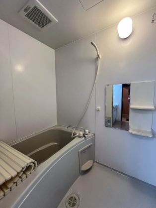 ＪＲ山陽本線 福山駅 徒歩23分 3階建 築37年の風呂写真