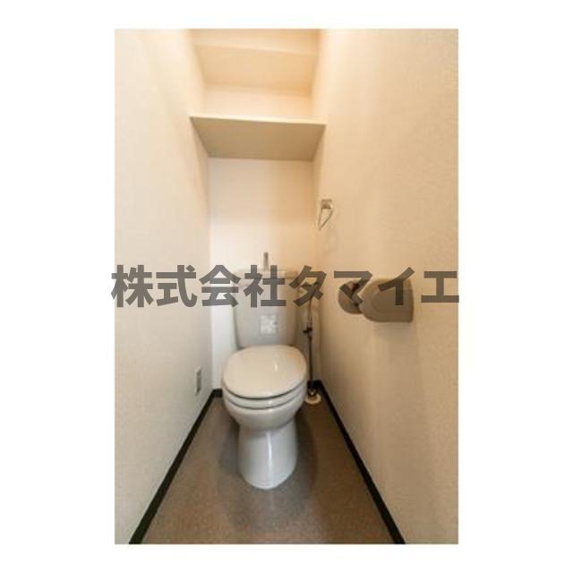 トイレ　※写真は同タイプ住戸です。