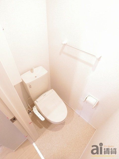 トイレ　※同仕様写真です