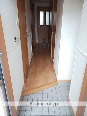 アルドール 庚午の玄関写真