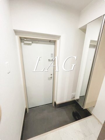 玄関　玄関です。