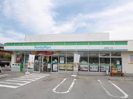 コンビニ　ファミリーマート大野城仲畑一丁目店（コンビニ）まで6051m