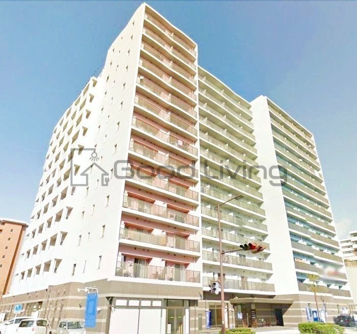 建物外観　安心の警備員さん常駐