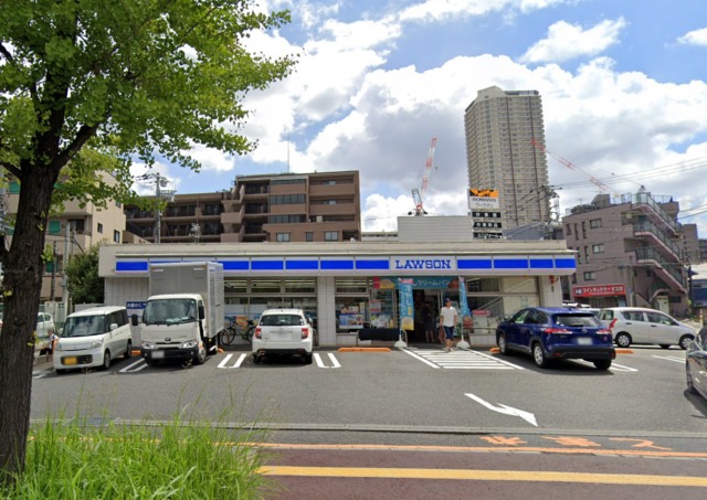 コンビニ　ローソン横浜新子安店（コンビニ）まで318m