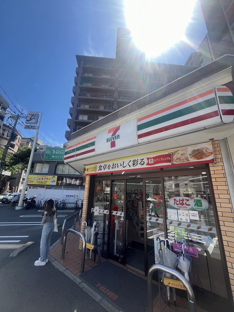 コンビニ　セブンイレブン博多薬院店（コンビニ）まで178m