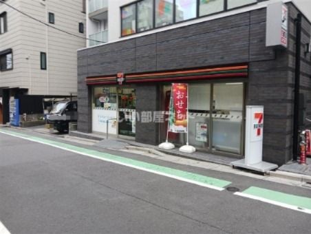 コンビニ　セブンイレブン渋谷神泉町店（コンビニ）まで312m