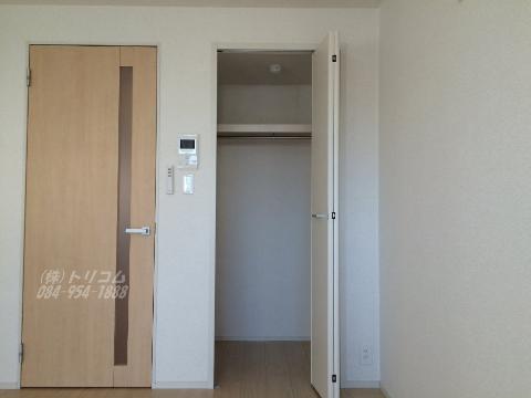 収納　クローゼット