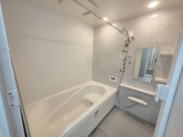 バス・シャワールーム　※同施工会社イメージ写真
