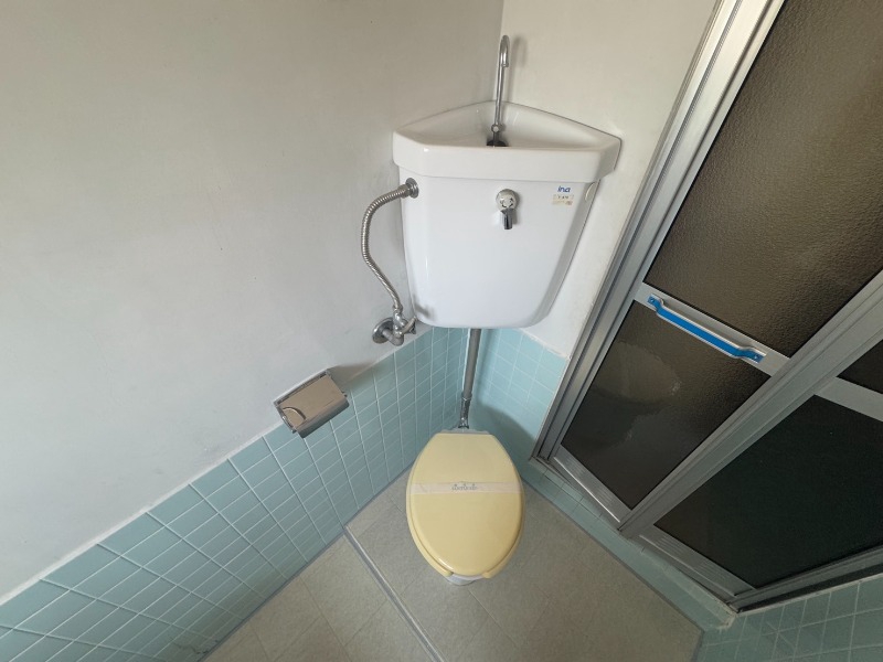 トイレ　こちらはトイレです。清潔感があり、安心して使用できます。