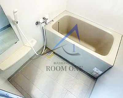 バス・シャワールーム　お風呂です。