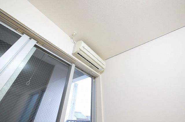 その他設備　暑さ寒さもエアコンがあれば乗り切れますよ。
