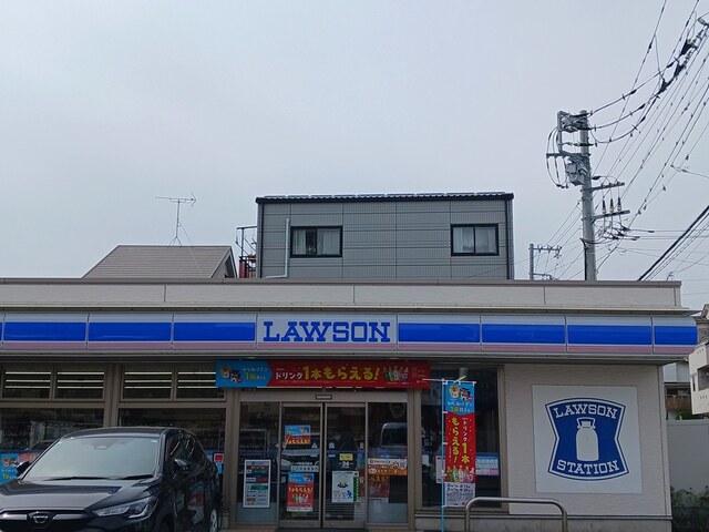 コンビニ　ローソン戸田喜沢橋店（コンビニ）まで162m