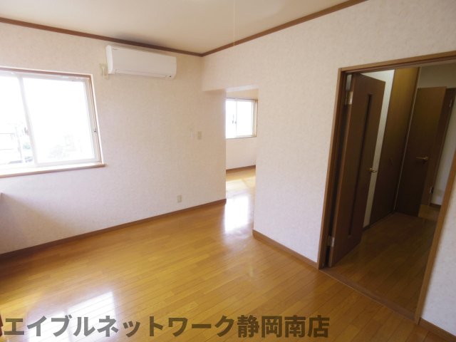 居室・リビング　同イメージ