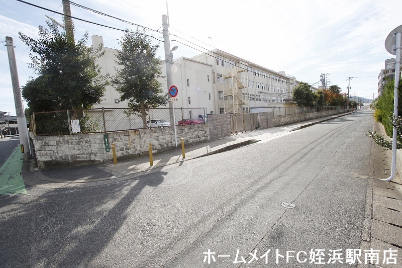 中学校　原北中学校（中学校）まで676m